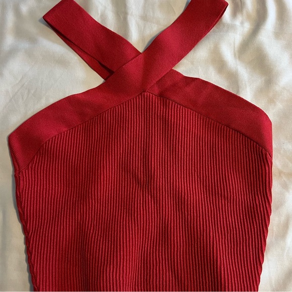 Aritzia Tops - Aritzia Sculpt Knit Criss Cross Cropped Tank in Red Size Medium